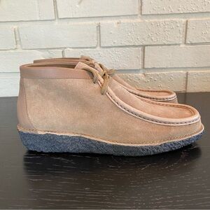 Lands' End Women Beige Suede Chukka Mule Gum Sole Boots Size 7.5 NWOB